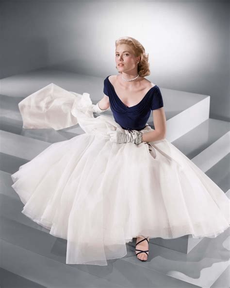 grace kelly's dress